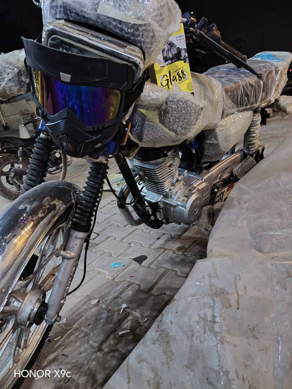 السلام عليكم دراجه ايراني
موديل ٢٥
الدراجه ممشتغله دلفري ابد
السعر ٧٠٠ الدراجه نضافه وترتيب فول
منفيس موجود


**إذا كنت صاحب هذا الإعلان وتريد حذفه لأي سبب، رجاءا أرسل رسالة إلى الدعم الفني**