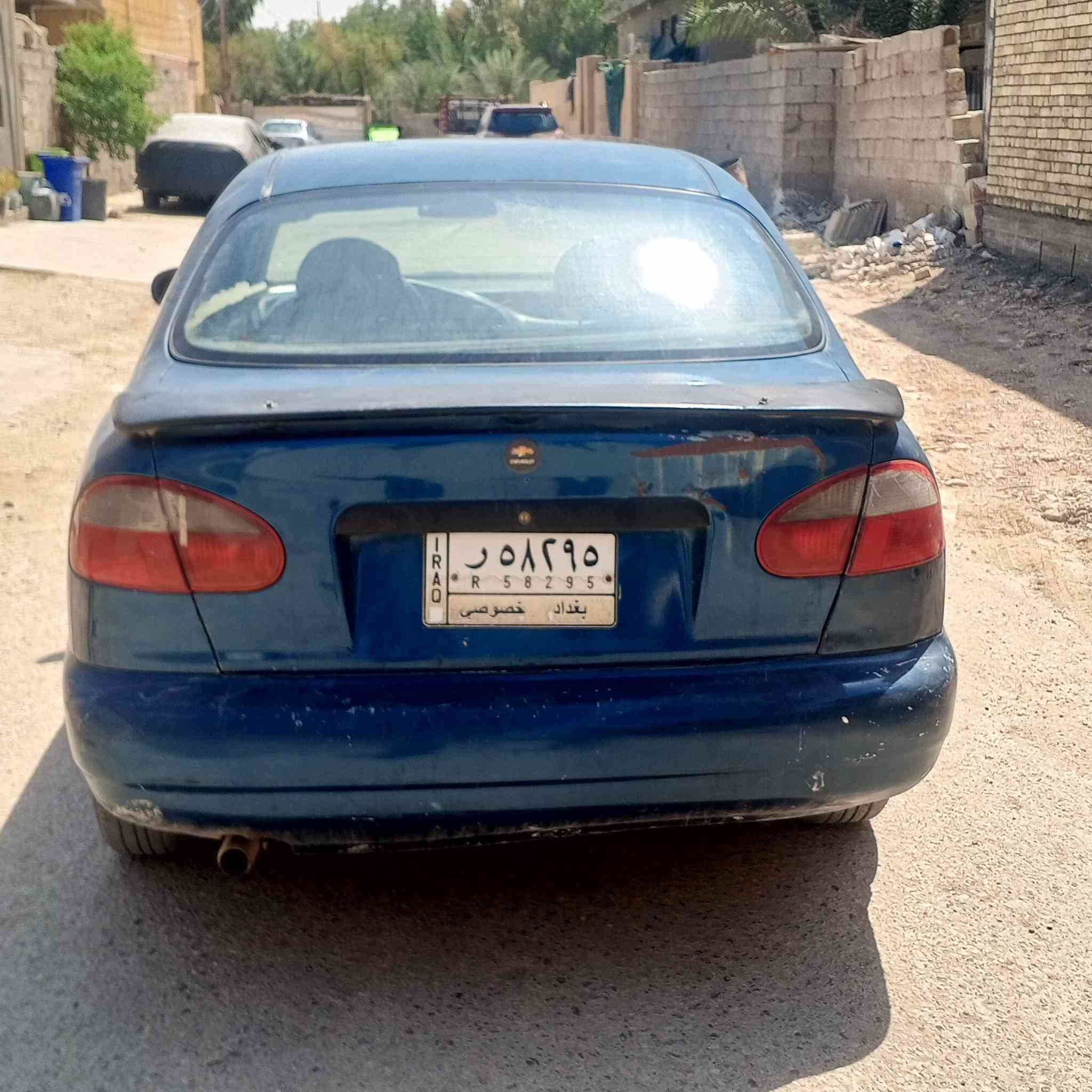 دايو لانوس.1997/. رقم بغداد..بسمي ..سنوية لل 2027. عنوان بغداد تقاطع نهروان قرية الإمام السجاد  سعر 25 وبيهة مجال. ...***********. ..حجي ابو عبدالله
