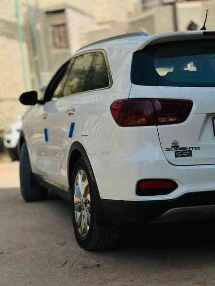 اريد اراوس بدورنكو ٦ سلندر فوول للاخير شرط

كيا سورنتو  2020 فوول بانوراما ماشيه ٥٨ الف كيلو

رقم بغداد دولي سنوية ل ٢٠٣٠

كفاله عامه من الصبغ بيها بارد شبر فقط بطرف باب السايق وكلشي واضح بالصور والسونار.

مواصفات 

1_حجم محرك 6سلندر 

2_تحكم ستيرن 

3_كروز سرعه (تحكم سرعه بالستيرن) 

4_شاشه حجم ٨ وكامره

5_ شاشه ترحيب (((( جي بي إس )))

6_يدات نيكل بلادي 

7 منظومه زنون بلادية 

8_لدات امامي خلفي 

9_علامه سورنتو بالدوسه 

10_مري جانبيه شفط كهربائي 

11_كشنات جلد بلادي الارضيه جلد اصلي 

12_بصمه تشغيل +بصمه ابواب 

13_ أشاره ترحيب باليدات عند الاقتراب 

11_كشنات كهرباء عدد 2 

15_حساسات امامي وخلفي 

16_لايت ثلاث عدسات بلادي 

17_انظمه قيادة عدد 4

18_ 3 قطع تبريد  

19 _سبعه راكب 

20_صندوق كهربائي 

21_عدادالكتروني مو عادي 

22_بانوراما

23_بردات خلفيه بلادي 

24 _جام اتو +حاكيه بلوتوث 

25 _ويل ستيل حجم ١٩

26_شحن واير ليس 

27_ سياره ماشيه 58

28_ فابلون شركه بعده 

29 _محرك كير كفاله عامه شرط من كلشي 

30 _سياره جديده بمعنى الكلمه واحله من الصور 

31_صدر شركه مامبدل شي

32_ سياره سبير مانازل شركه 

سياره جديده ربع ماتصرف عليها

تحياتي لكم جميعاً 

 ‭ ‭***********
