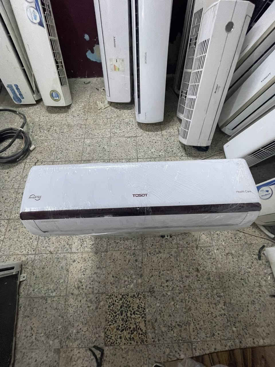توسوت انفيرتر مو تحكم يسحب ٤ امبير كامل ملحقات
ريمونت بليتة وبوري جديد بدون وايرات السعر ٣٥٠ غاز مقفول ضمان ١٠ ايام تشغيل

مدينة الصدر 

***********

مامتواجد ع الفيس موجود واتساب
