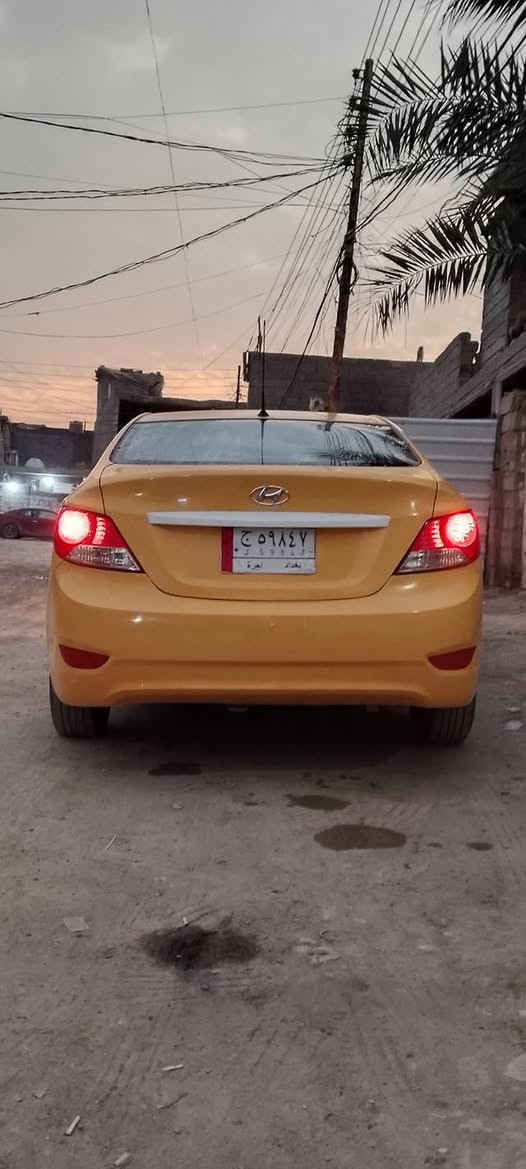 السلام عليكم اكسنت مضلع 2014 خليجيه دوش قطرتين 1600 
كير مكينه تبريد كفاله شاشه تحكمات اشاير بل مري صدر امامي خلفي جديد دوشمه داخل جديد السياره مبولشه جديد اليوم طلعت من البوليش بيهه ضربه بل بنيد من جهه المازده وبيهه بل قبق مال جنطه مثل مموضح بل صور محدد مكان التصليح دوخل شواصي حوض كله كفاله تجي وتشوف بعينك رقم بغداد بأسمي مكان السياره زعفرانيه السعر (88)وبيهه مجال بسيط حك الجيه *********** الثاني ***********
