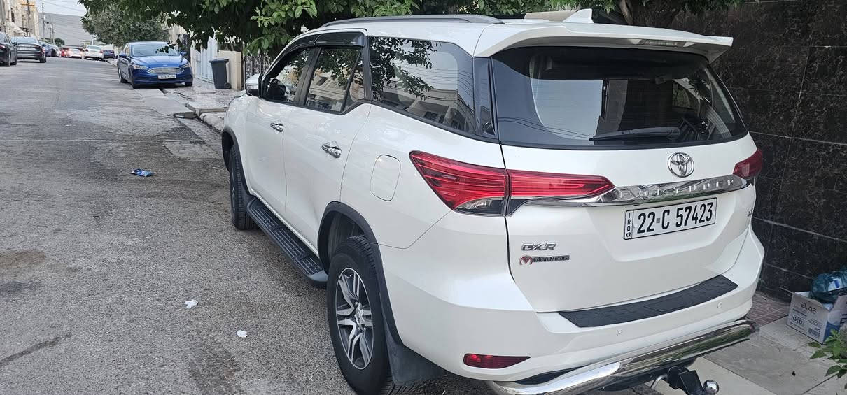 فورجينر
2017
مواصفات GXR V6
بدون دعم وسبخ دعامي ل دعامي
كير ومكينة وارسل بشرت
وسعر 305 بيها مجال شوية
عنوان أربيل
***********
