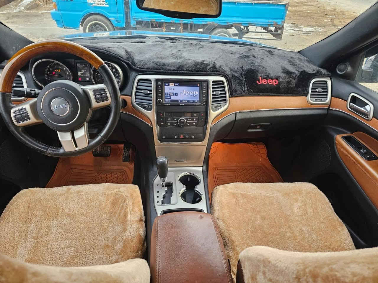 سلام عليكم ورحمة الله وبركاته
جيب موديل2013 اصل
ادوات
كصه جنطه شرط باجات ضمان بشغله
تخم تاير بالكارتون
حداديه ع وضع شريكه
دواخل طك كارتون
سبير ما نازل
مرئي شفط
اشاير بالمرئي
كشنات كهرباء تدفئة تبريد
مثبت سرعه
جنطه شفط
سياره ما ناقصه برغي مال جناي
مكان الديوانيه
سعر 73
اتصال ع رقم ***********
