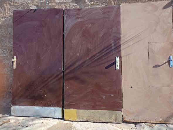 بوب خشب للبيع بدون چراچيب عدد6نضافه فول ***********
