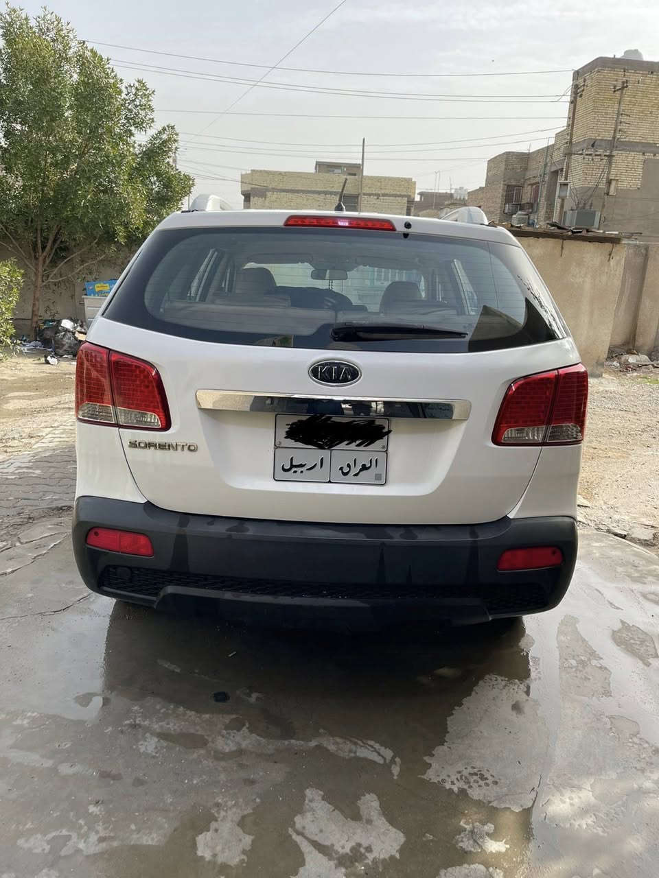 السلام عليكم …. سورنتو 2011 خليجي مكفول كفاله عامه عدا طخه بسيطه بالچاملغ الخلفي عكس السايق على گد شبر او اكثر شوي گير مكينه مكفول تبريد منظومه كامله مبدله جديده شرط ثلج بالصيف تخم تاير جديد صدر نفظته نفض ماتصرف عليهه ولا ربع السياره ماشيه 170 مال جناي صارلهه 10 سنوات عندي وعلى ايدي بالعافيه عالياخذهه شاهد الله مابيهه كل نقص رقم اربيل تريد تحويل تريد وكاله بخدمتك مكان السياره بغداد جسر ديالى القديم تجي وتشرفني وتشوف السياره بعينك وبخدمتك واني الممنون رقمي *********** 
اعتذر على الأطاله
