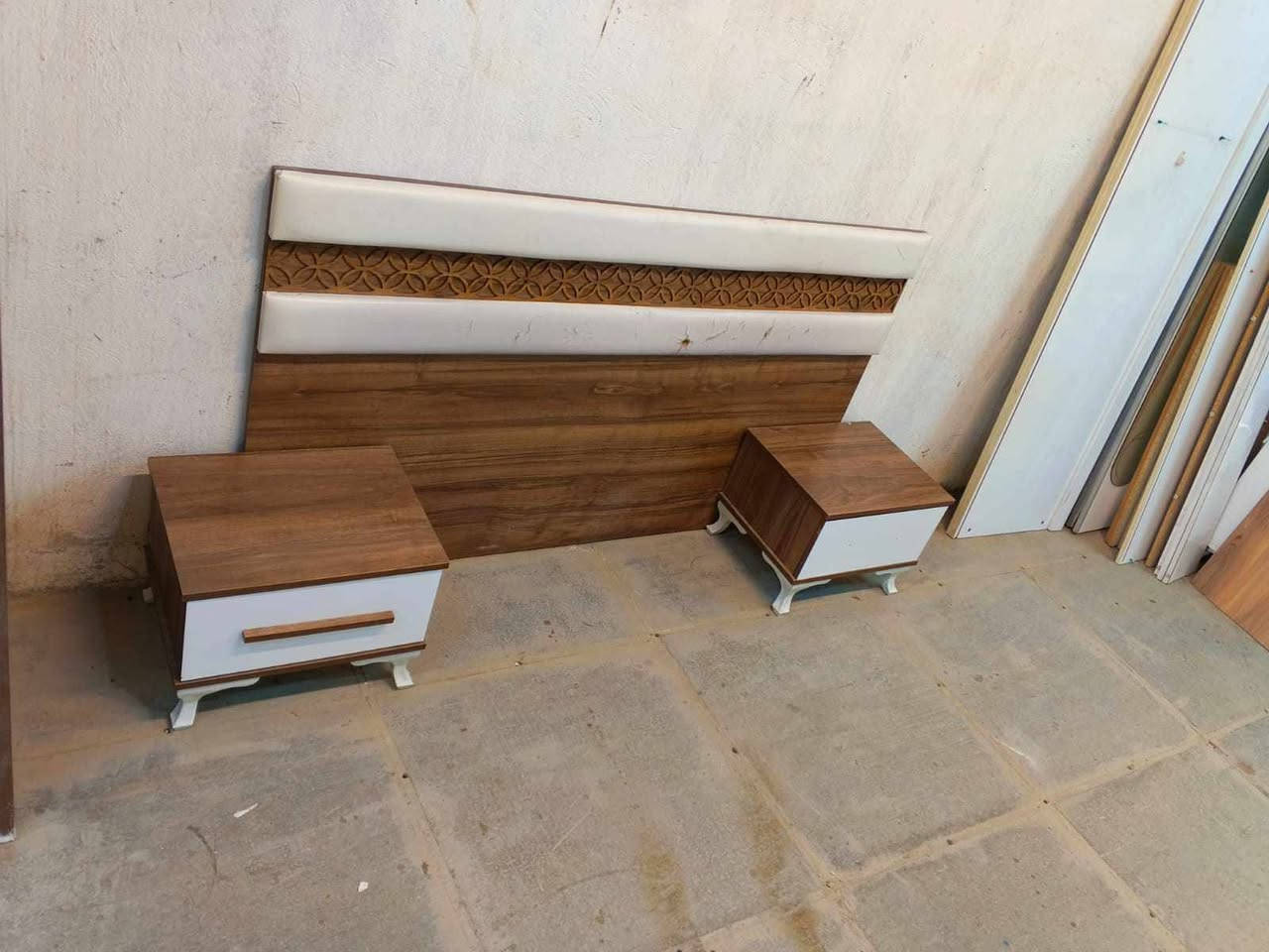 غرفة نوم مستعملة🇹🇷
نضافة 90 ٪💯فول نضافه
عدد القطع /5
نضام / سلايت💢
سعرها 400/375💸
شد ونقل داخل بغداد مجاني🚛
يوجود توصيل محافضات 🚛


**إذا كنت صاحب هذا الإعلان وتريد حذفه لأي سبب، رجاءا أرسل رسالة إلى الدعم الفني**