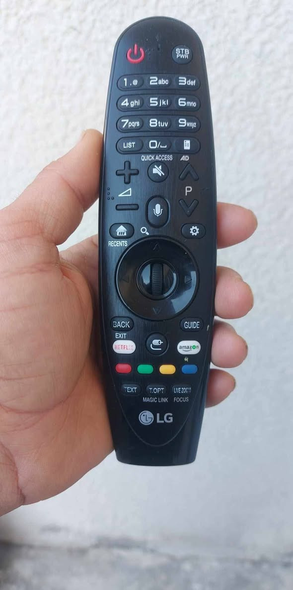 شاشه LG  4K  ستلايت  داخلي  صناعه كوري وليس مصري حجم 50  بيها خط بالشاشه   السعر 250  
49UJ670V.AMA الموديل


**إذا كنت صاحب هذا الإعلان وتريد حذفه لأي سبب، رجاءا أرسل رسالة إلى الدعم الفني**