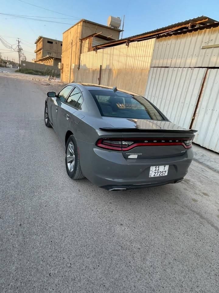 السلام عليكم
للبيع جارجر 2018 فئه SXT فول 1/1
حادثه الجاملغ الامامي وباب السايق والخلفي 
رقم بغداد الجديد هزه جديده بسمي السياره تحويل ثاني يوم 
تو ويل فول 1/1
- مواصفات السيارة
- بصمة تشغيل
- بصمة ابواب
- بصمة جنطة
- لد امامي
- فتحة
- لد خلفي
- تبريد خلفي
- كشنات كهرباء
- كشنات تدفئة
- ستيرن حراري
- شاشة
- كامرة خلفية
-حساسات خلفيه 
وباقي المواصفات المعروفة اخوان سيارة كلش حلوة وجاهزة من كير ومكينة وحدادية وتبريد وكهربائيات 
شادلها تخم تاير جديد 
السعر 193وبيها مجال
مكاني بغداد 
***********
