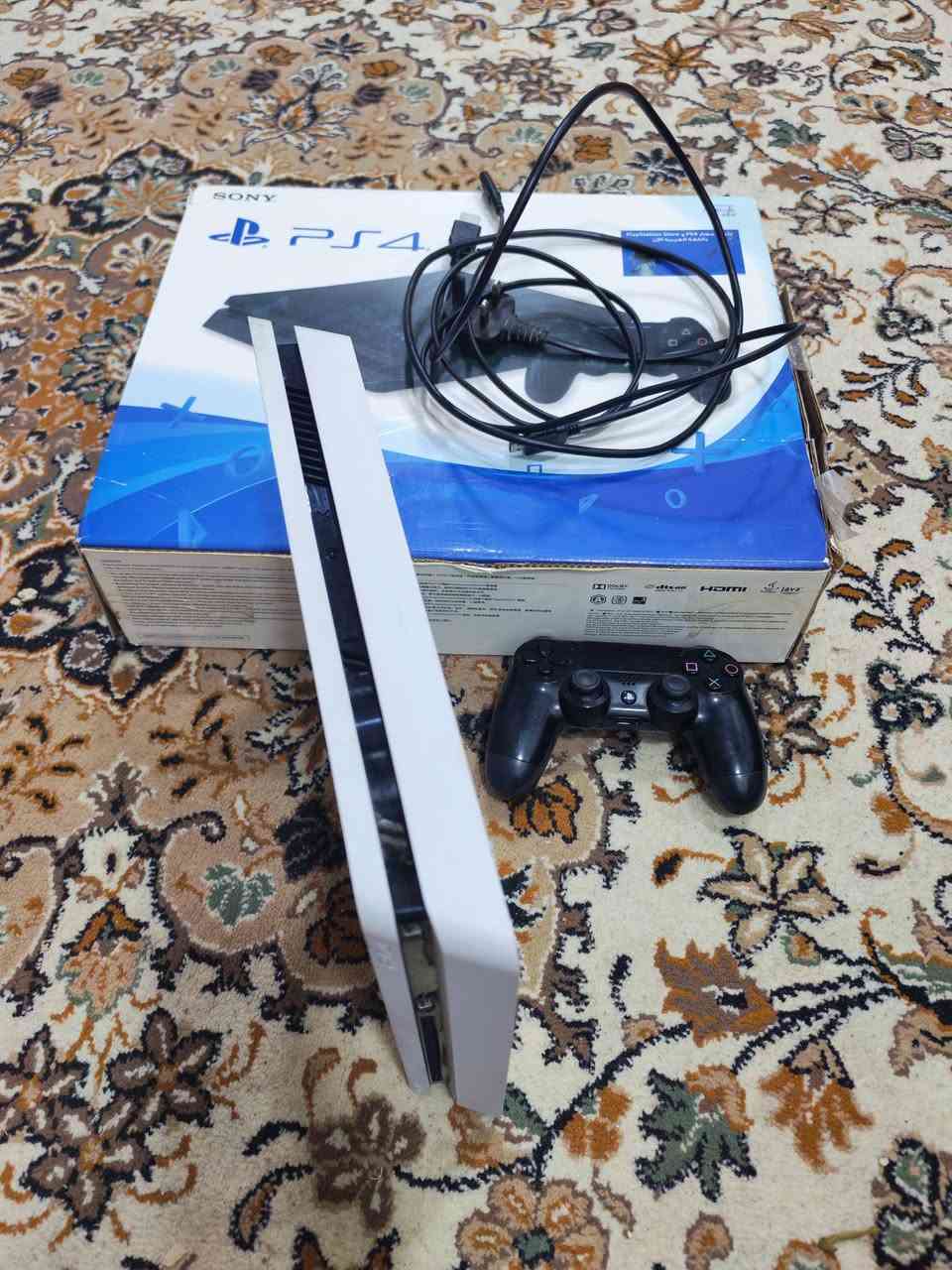 بلي 4سلم ما مفتوح نضيف 95%وملحقات أصلية جوستك وحدة يشتغل أقراص وشتغل تنزيل ألعاب مكاني كربلاء السعر(225) وبي مجال بسيط متوازي عل بيعتة ***********
