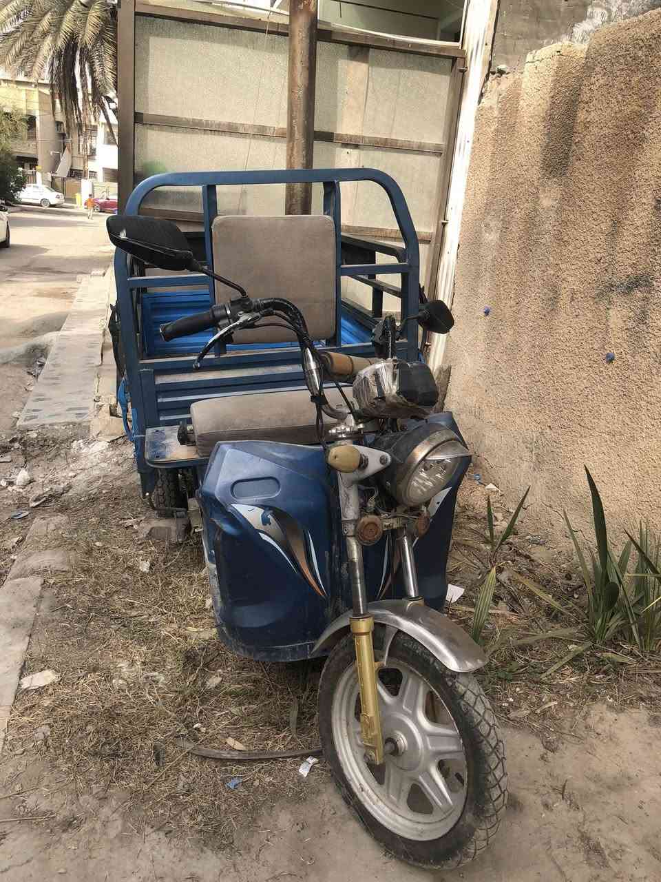 السلام عليكم متاح ستوته شحن. مديل. ٢٠٢١ نضيفه. يده جديده تحكمات. كلها شغاله لايت عالي ناصي.  تايرات. جدد. مكاني بغداد غراليه الخاص مفتوح.  الرقم.  ***********
