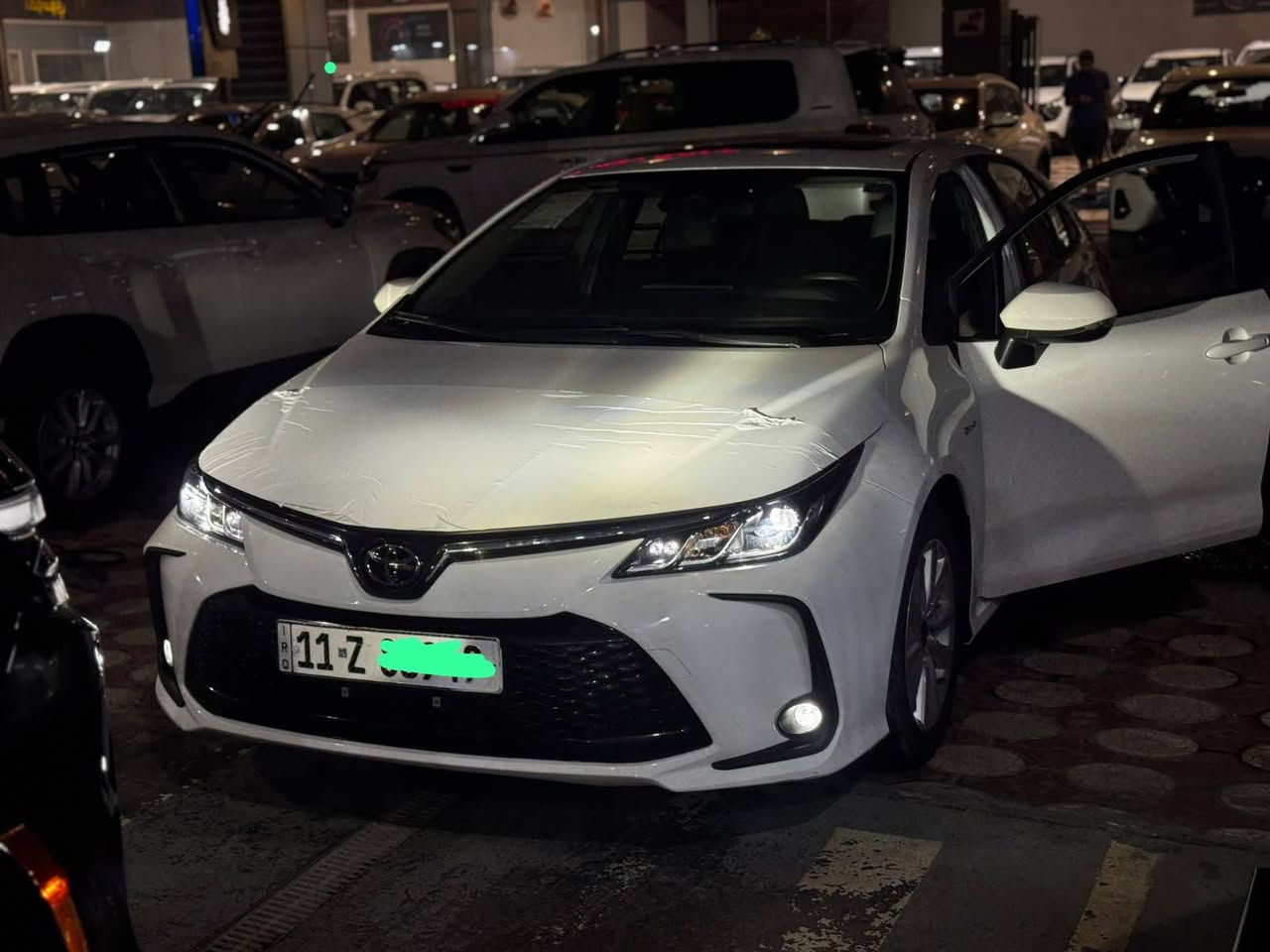 مرحباااا للجميع ✋
سيارة كورلا خليجي 🫰
رقمها بغداد 
ماشية 5000 فقط 
بعدها بوضع الزيرووووو
مكفولة كفالة عامة 
سيارة جديدة كولش 👍
للاستفسار مراسلة الحساب 
أو الاتصال على الرقم 👇
***********
متوفر واتساب 
❤❤
