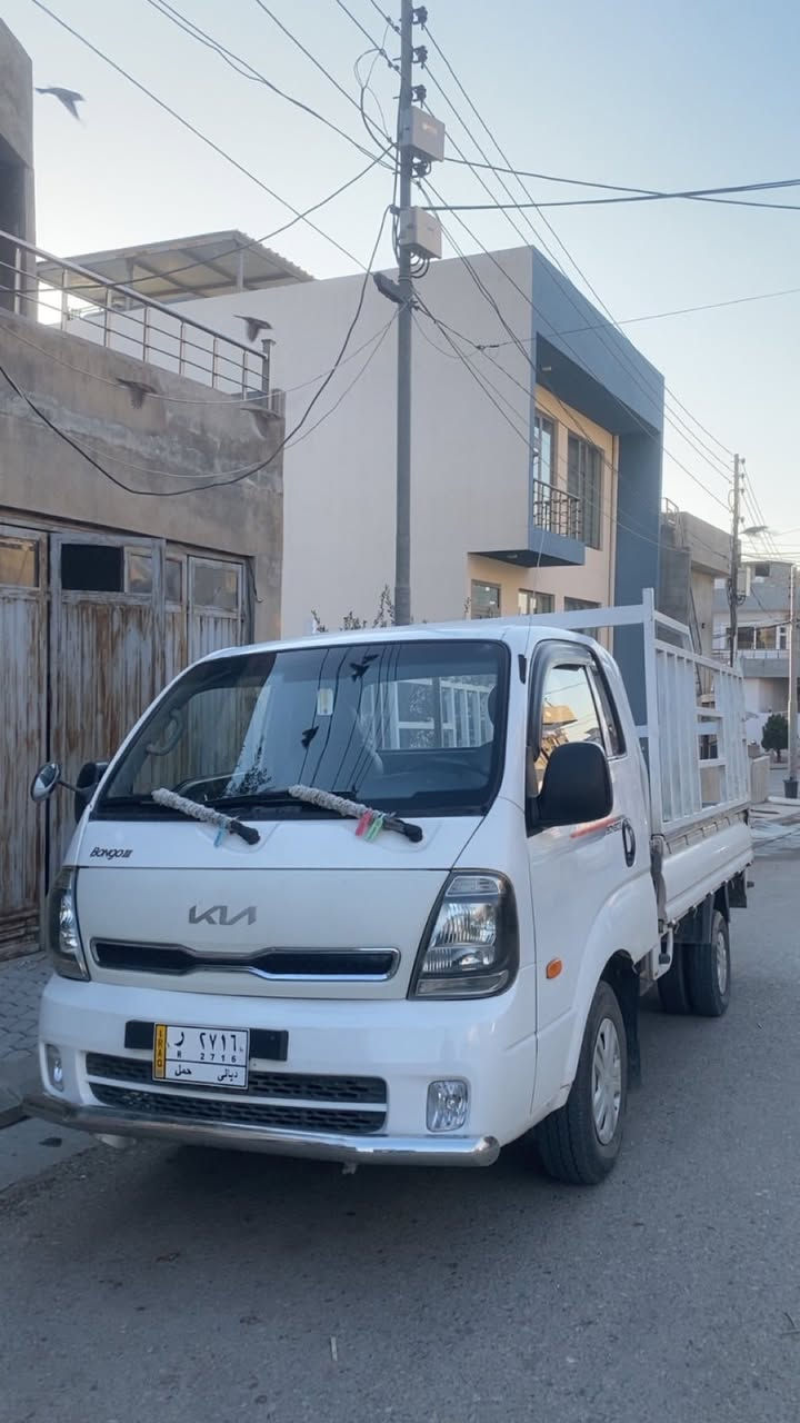 سەرەتا بە ناوی خوا 
ماشەللە کیا دوتەنی٢٠٠٧
 کامل پێشی گۆڕاوە بۆ ٢٠٢١
 ٣ هەزار سۆپەر مەکینە ڕەش 
ناوبۆدی تیایە چەمچەش بەسراوە
ئاوێنە کارەبا کوشن هیتەر 
سەیارەکە زۆر پاکە
سعر ٦٣ گەڵاو معامەلە 
شوێن سلێمانی
0750 181 9550
0771 196 3736
