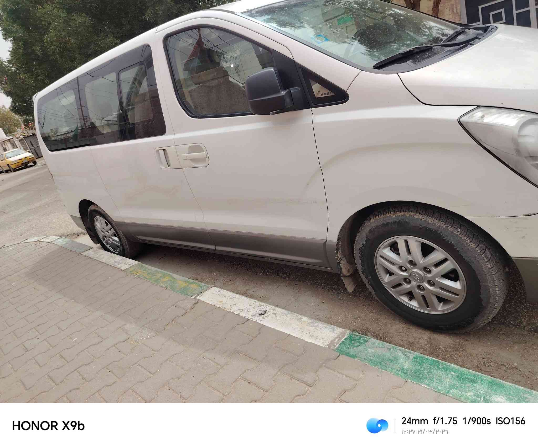 سلام عليكم ستاركس للبيع موديل 2017 كفاله من تعدت البارد البيهه موضح بلصوره كير محرك اكسن كفولات تخم تاير تبريد شغال حداديه جديده السعر 188 وبيهه مجال حك الجيه الأستفسار مكان كربلاء ***********
