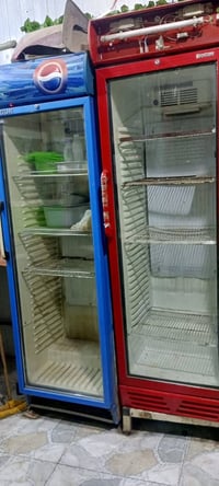 ثلاجة • بيع مستعجل