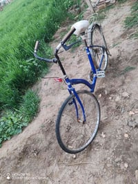 بايسكل للبيع حجم 26 كامل مكمل لي يريده 07800595096