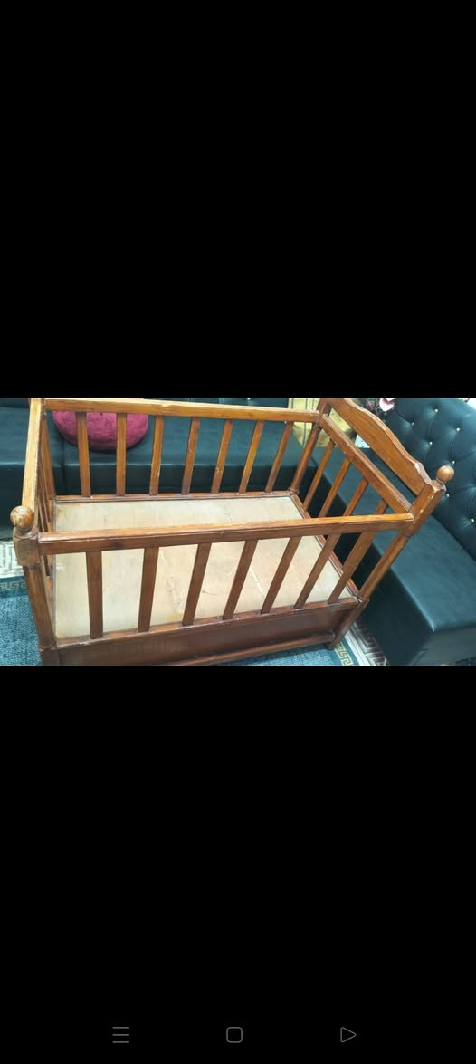 چرباية طفل تفصال للبيع 
 مع مندر جديد 
السعر 140 وبيها مجال للشراي 
 العنوان البراضعية قرب القصر 
للاستفسار واتساب ***********
