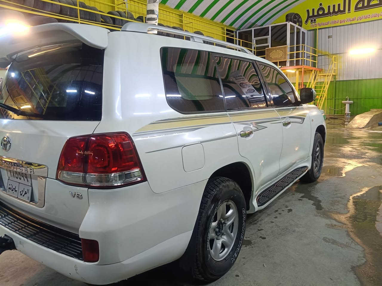 السلام عليكم اخوان جكسارا 2010 درع السياره
للبيع مكان النجف سياره مكفوله من الحادث ماكينه ثمانيه ***********
