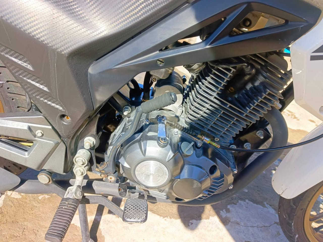 السلام وعليكم دراجة RK موديل 24 شهر 10 دراجه ما ماشيه هواي رقم اربيل بعدهه بسم الشركة تحويل مباشر شركة عجلة الخليج  مكينه 200 سيسي مكاني بغداد الشعب سعر 1500 رقم  ***********
