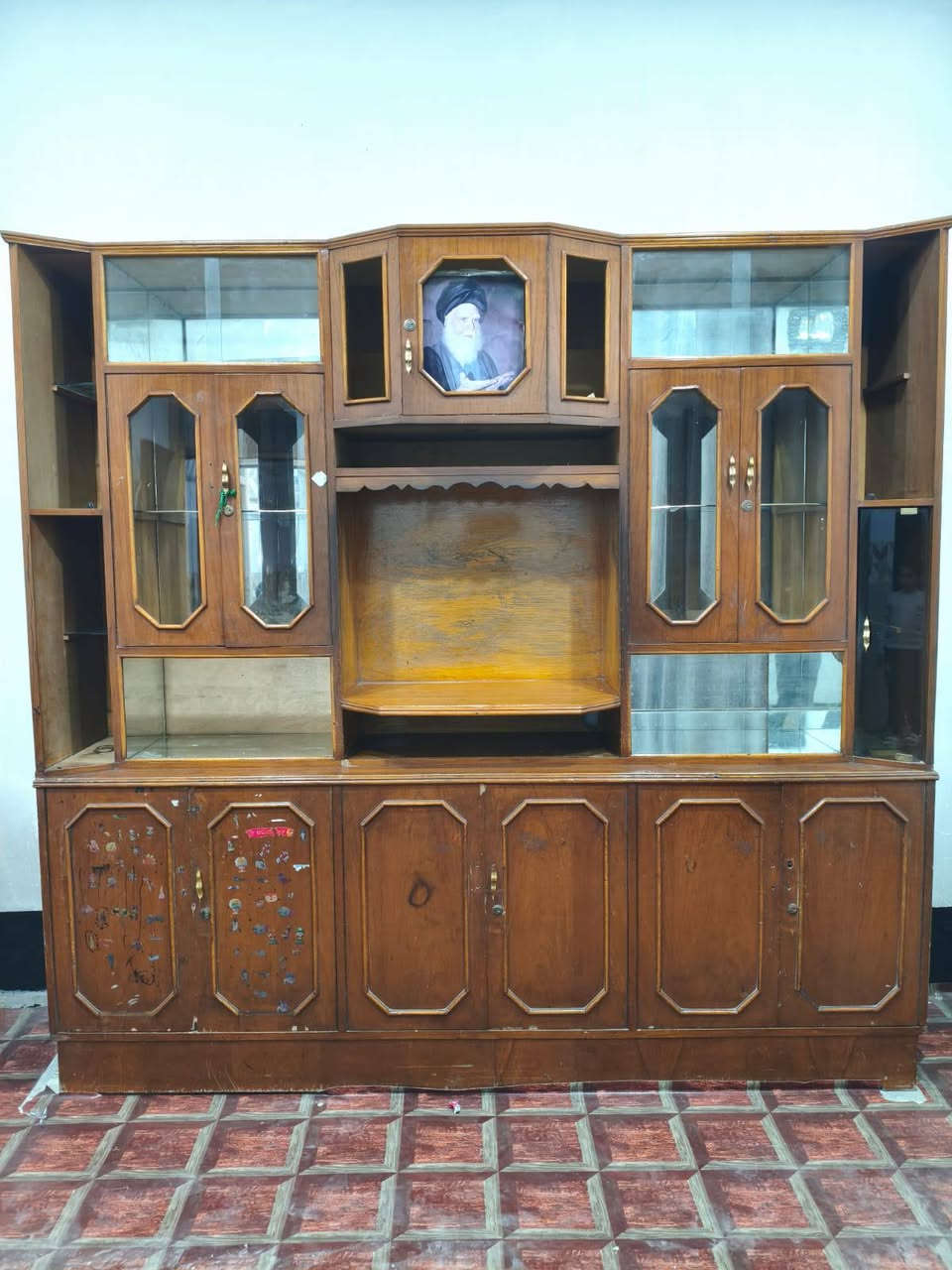 معرض للبيع ***********
***********
