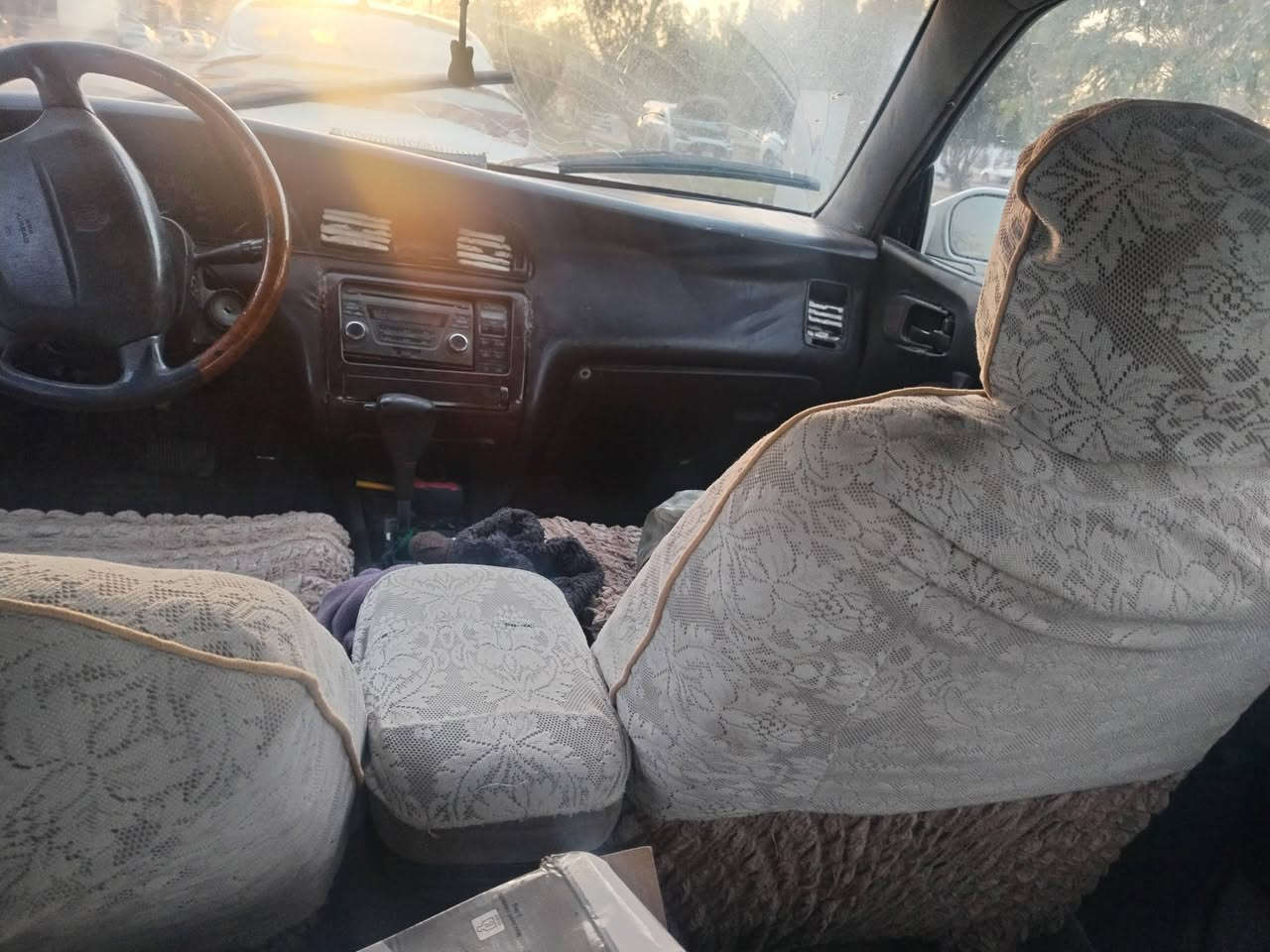 بطه منفصل مديل95 ب40 وبيها مجال باقي التفاصيل ***********
