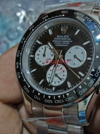 ساعتي الشخصية • بضاعة DHL • قطع أخيرة