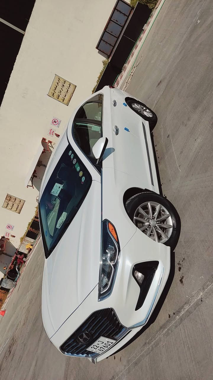 يا الله سوناتا 2019رقم اربيل دولي سنويه 27تحويل  وكاله مضمون سياره كفاله عامه ضربه وصبغ وتبديل طابه حادثه دعاميه خلفيه فقط بدون ايرباك محرك كير تبريد حداديه مكفولات تخم تاير جديد محرك 2400مكفول من فتح سياره كلش جديده عله وضع شركه شرط ماشيه 72الف مواصفات رادارات شاشه كامره دواره كروس مثبت سرعه نضام ايكو سبورت سعر 138 رقم ***********البصره
