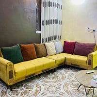 ديوان للبيع بعده نظيف السعر 250 الف للاتصال 07700734305