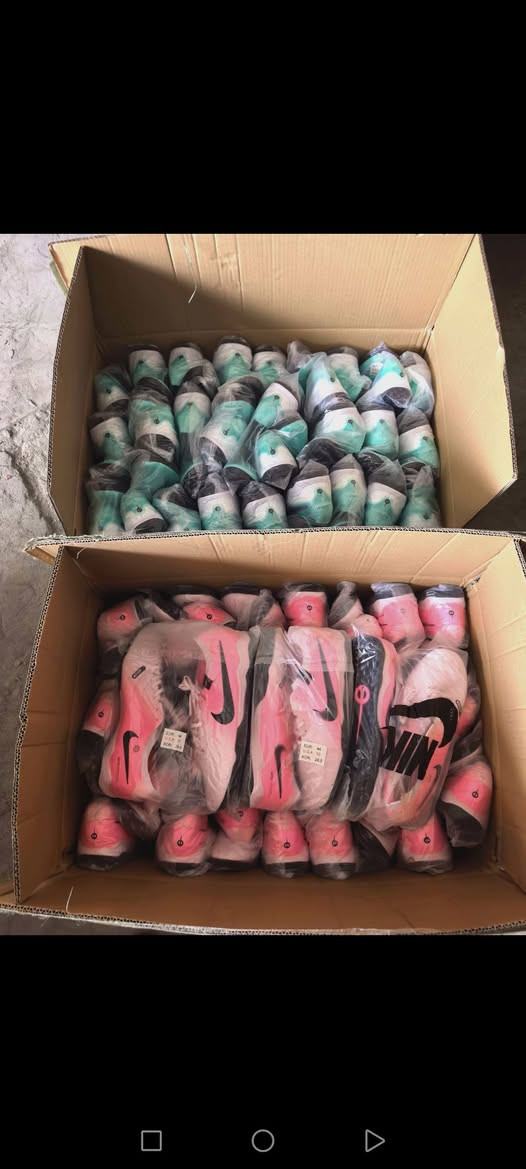 مجمع الهدف الرياضي     
 تجهيزات عدي الرفيعي
 
***********/واتساب 
‏‪***********‬‏/واتساب
تتوفر لدينا خدمه التوصيل الى بغداد وجميع المحافظات خلال 18ساعه
