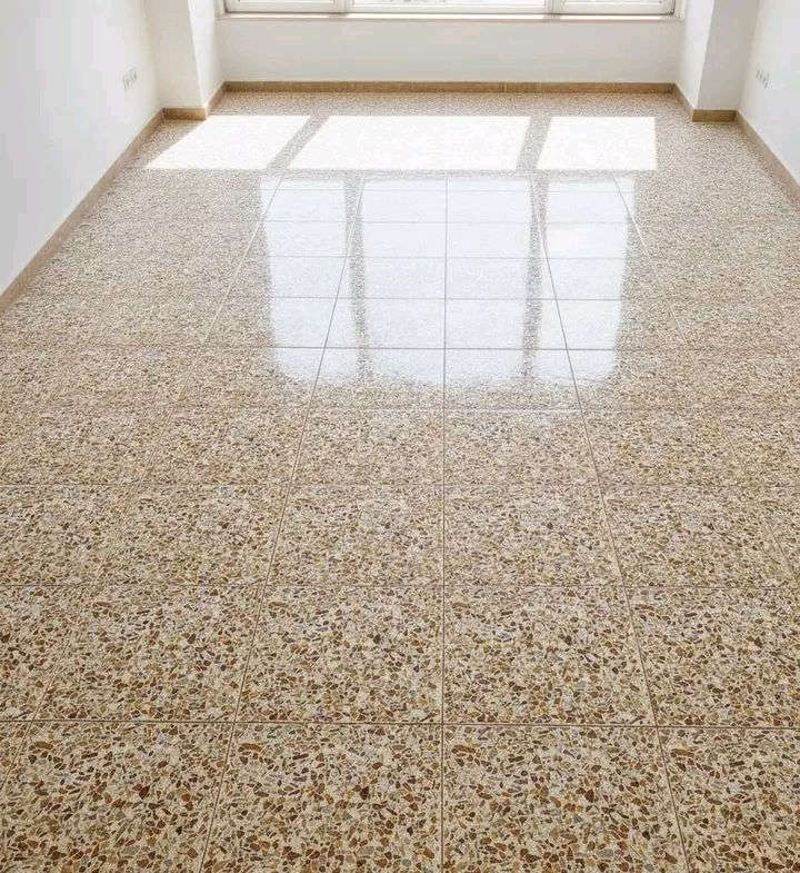 السلام عليكم خلفه سيراميك متفرغ حاليا جدران ارضيه للاستفسار الاتصال على الرقم او متواجد واتساب مكاني بغداد ***********
