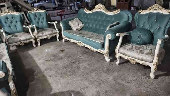 سلام عليكم  عندي تخم رئاسي للبيع سعره 650او بي مجال او مكاني برطلة هدا رقمي *********** ؟
