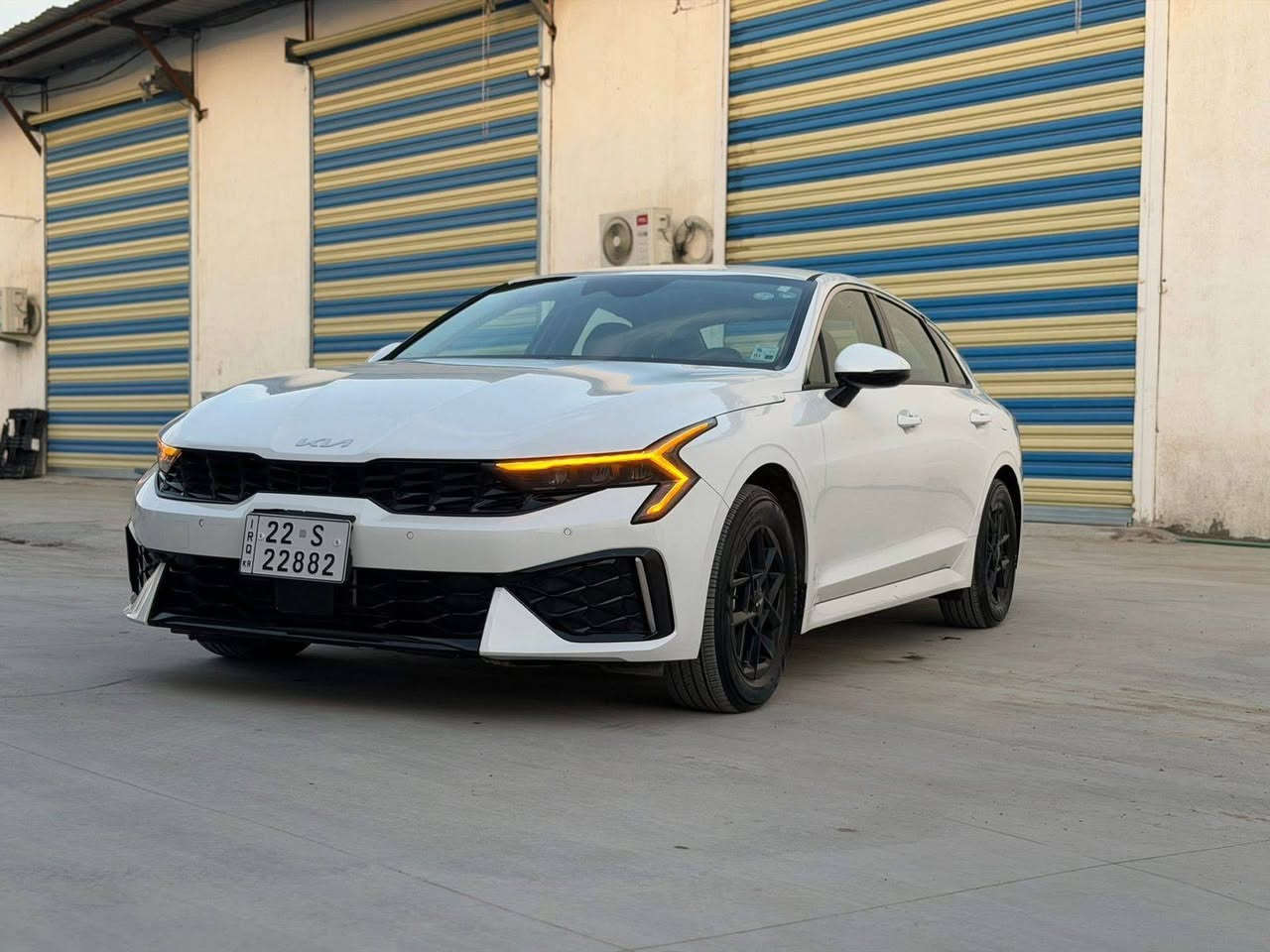 كي فايف 2025 ابيض 

محرك : 2500 تنفس طبيعي 

وارد اميركا 

بعدها زيرو عداد مشي 11 الف 

مواصفات LXS

1_بصمة 

2_ تشغيل عن بعد 

3_ بصمة ابواب مع ترحيب 

4_ بصمة جنطه 

5_ لد امامي خلفي مع عدسات زنون 

6_ حساسات 360 درجة مع اوتو ستوب 

7_ رادار امامي مع كامره 

8_ رادار خلفي مع كامره خلفية 

9_ رادار جانبي ونقط عمياء 

10_شاشه متصل ديجتل 

11_ شاشه تبريد ومسجل متصل متغير 

12_منافذ شحن خلفيه 

13_اطفاء ذاتي اقتصادي عن التوقف 

14_ سايد بريك كهرباء 

15_اوتو هولد 

16 _ تغيير مودات القياده 

17_مانع انزلاق 

18_ شاشه حجم كبير تدعم كار بلي 

19_ فول قياده ذاتيه مع فول تحكم ستيرن 

مرقم اربيل كامل دخول جديد وتحويل مباشر 

حادث سياره بل منشور بدون دواخل شرط

بدون دواخل شرط 

شواصي لغود مكفولات 

العنوان : بغداد الدورة 

السعر 185

استفسار : ***********
