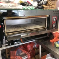 ‎فرن بيتزا غاز النظافه ١٠٠٪؜ للبيع السعر ٩٠٠الف وبي مجال اتصال 0771355...