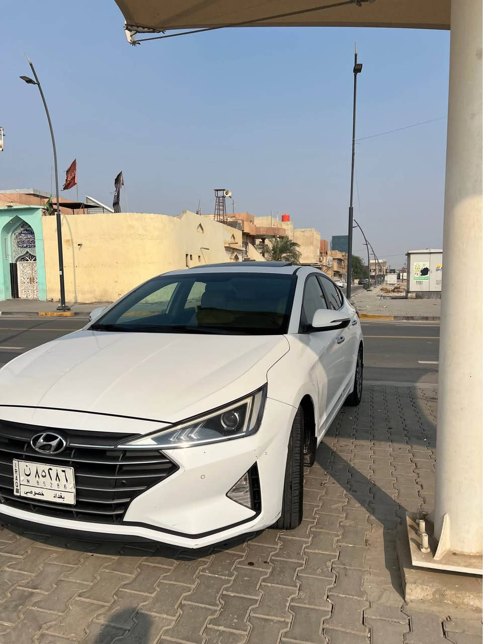 السلام عليكم النترا 2020 خليجي كفالة عامة ماعدا رصعه بل جاملغ الامامي وبارد اربع اصابع باب سايق وباقي مكفولة كير مكينة كله كفاله وفول مواصفات بصمة تنته كامرا امامية خلفيه حساسات امامي خلفي مري شفط تبريد قطعتين شاشه شاشه اعطال اربع انضمة قيادة وباقي المواصفات المعروفة مكينة  2000 دوش اي استفسار. اتصال ع رقم التالي ومتواجدواتساب 
*********** البصرة, العراق
