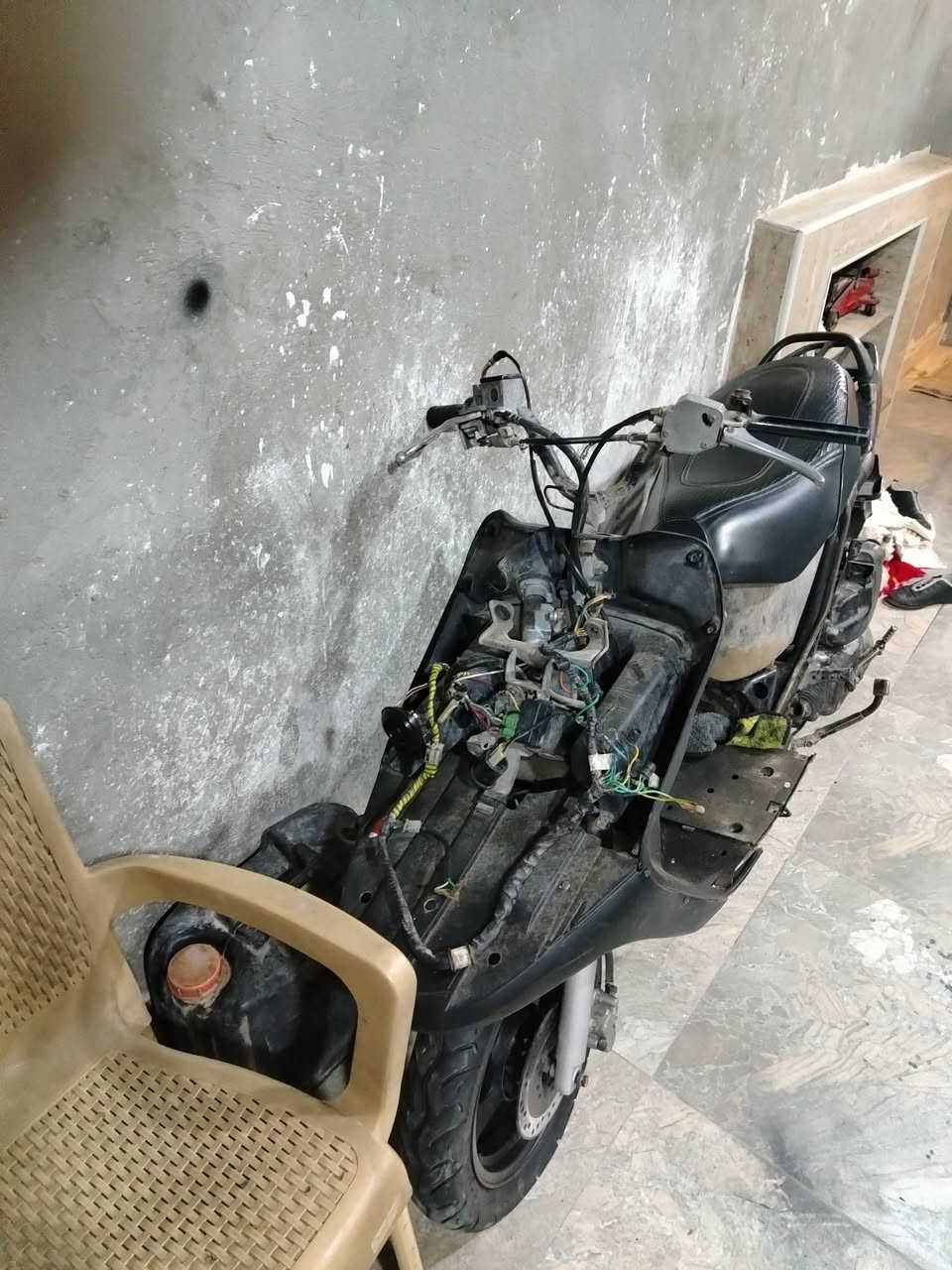 سلام عليكم سبيسي ياباني رايمر سلف هندر بس ابيع كوم  حديد سسعر ٣00
الرقم ***********
