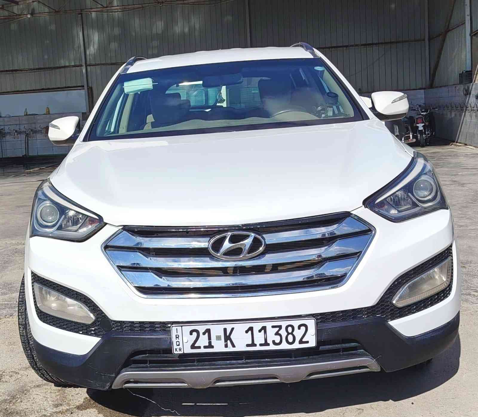 السلام عليكم
سنتافي 2014 خليجي
سبعه راكب سنويه
وهزه جديده وبسمي
محرك 2400 اربع سلند
تلث قطع تبريد ثلج
سيارة عائلية مريحة
نظام النقطة العمياء
نظام ECO لتوفير الوقود
الا مقاعد سيارة مخمل
حساسات خلفية
أوتوماتيك 6 سرعات
السعر 115 وبيهه مجال بسيط
مكان واسط الصويره الاستفسار
***********
