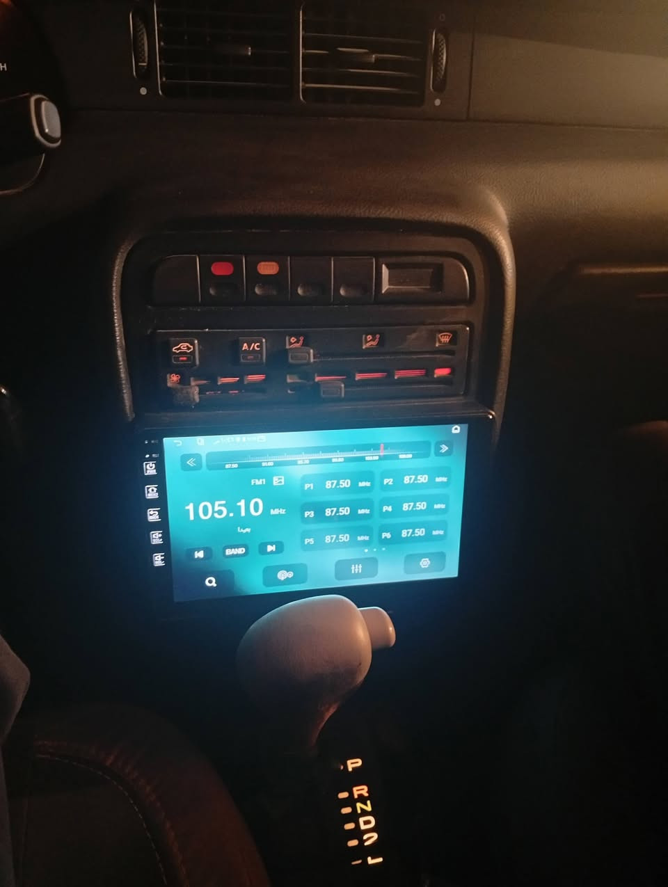 السلام عليكم سمنت 2009 بيضه كير ومكينه كورولا جاهزه من كلشي تراي حلو صدر امامي خلفي جديد مشط تخم تاير. جديد مكانها بغداد سعرها 35وبيها مجال الطيبين ***********
