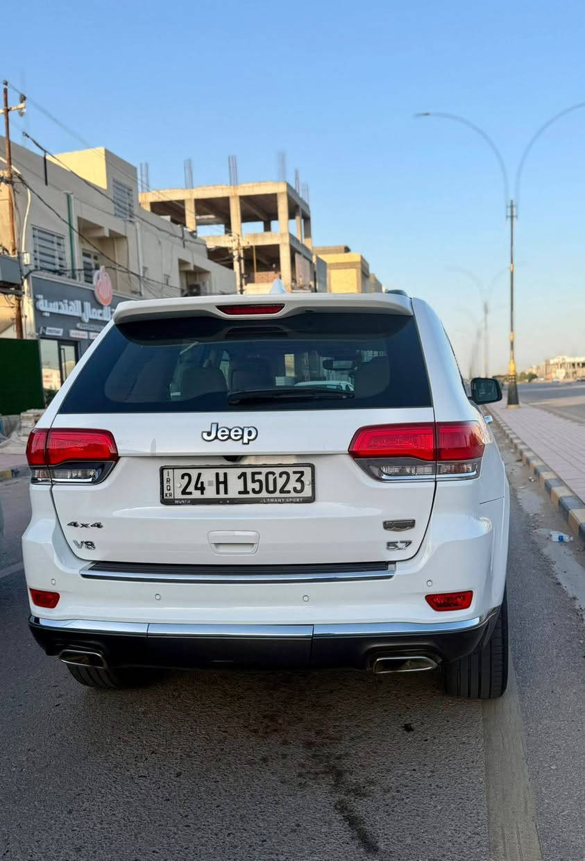 جيب سومت 2020
اعلى الموصفات موجودة بل وكالة 
وبسعر جدا جدا مناسب اتصل وتدلل

ماشية 90mi الف
سيارة كفاله عامة 
موصفات خيالية شكو ابالك موجود بيها 
-مساج
-تدفئة 
-تبريد 
-بانورما 
-ثلاث شاشات 
-منظور ليلي رادارد قيادة شبة ذاتية فول يعني 
-خزن بل كشنات  
-نظام تعليق هوائي  
-وضعيات قيادة 
-كيج ديجتال 
-سماعات بوز 
وبعد هواي موصفات الكل يعرف هذا فئة ما ينقصة اي شي من موصفات
رقم دهوك بأسمي تحويل مباشر

رقم صاحب سيارة ***********
