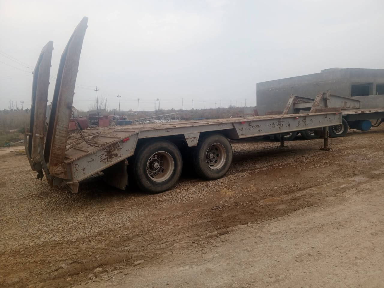 سلام عليكم لودر مكفرل كفالة عامه حداديه رنبات تايرات كهربائيات هوه بريك طول 7 ماتصرف عليها الف مكان ميسان قضاء الكحلاء السعر اتصل مامتواجد ع الفيس ***********/0774690041
