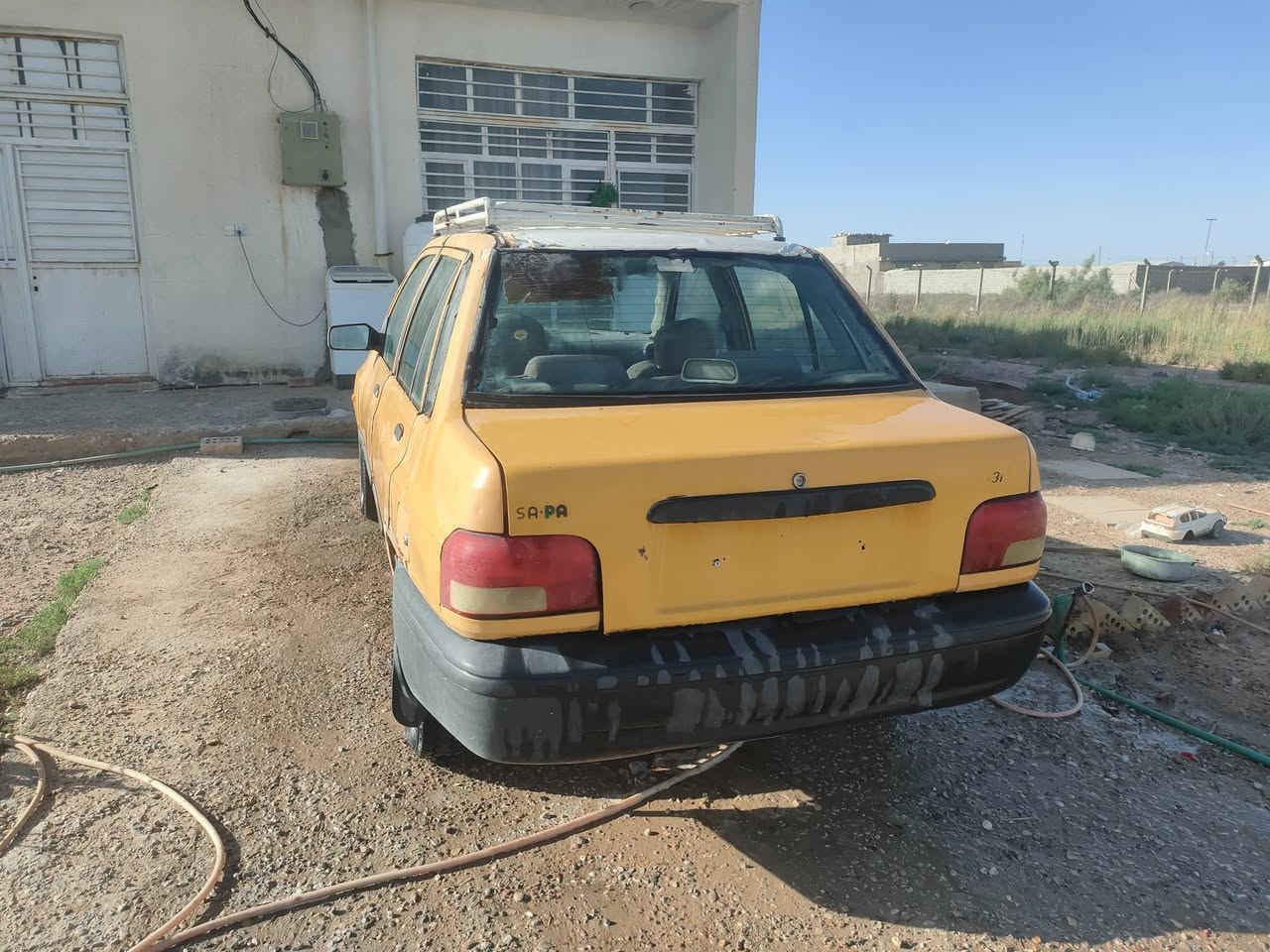 موديل 14 سنوية الحد ال 27 رقم ميسان لوحاتها نگليزيه طالعه بس تروح تستلمهن السيارة بسمي وبيها هواي نواقص باتريها گاعد متروكه صار شهر (مليون ونص قفل ) دينار ما ينزل مكاني بغداد خلف الجسر الفرنسي وهذا رقمي ***********
