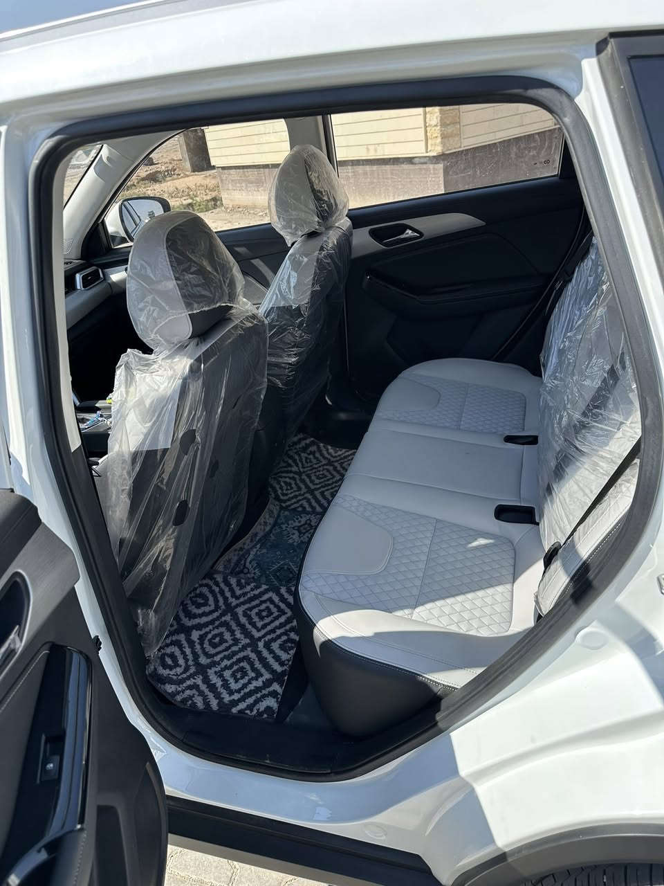 السلام عليكم سياره بايك للبيع مديل 2025 زيرو السياره صفر كيلو متر مرقم كامل واسط بسم السياره خير من الله مكينه كير ياباني فول موصفات السياره من كلشي بصمه فتحة تحكم ستيرن شاشة وكامره مكينه 1500 تيربو لد لايت امامي وخلفي منظومة زنون بلادي موصفات اهواي بعد 
ويل كل حجم 17 جديده السياره من كلشي كفاله عامه ***********
