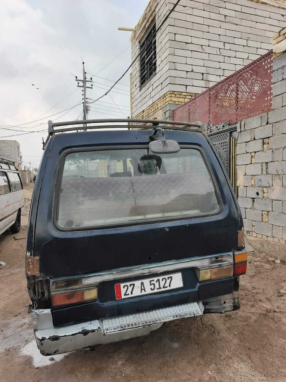 سلام عليكم سياره بسته نضيفه نكليزي البيع التفصيل على رقم ***********
