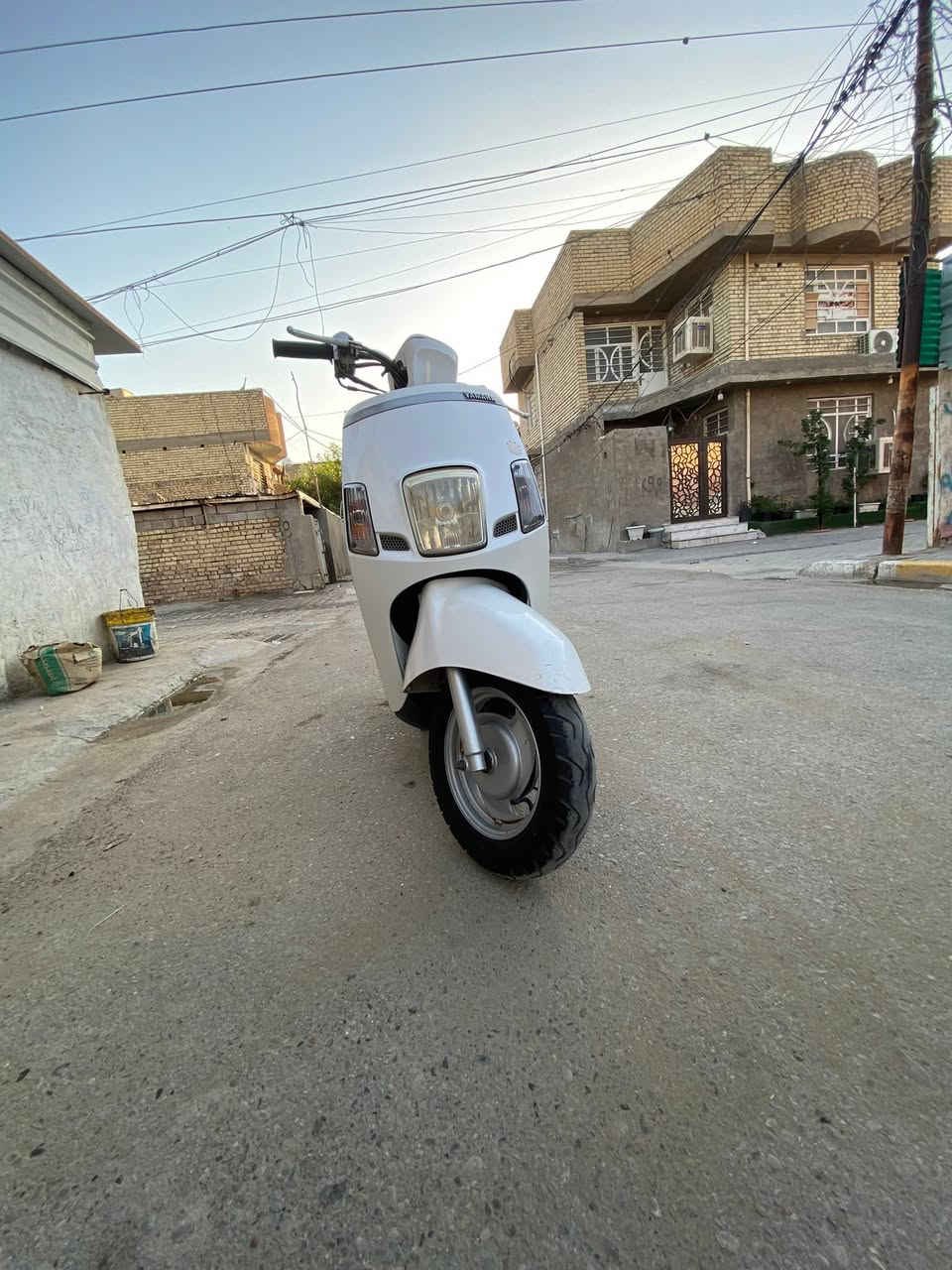 سلام عليكم ماكس بوليس مصطره للبيع مكان بغداد شعله  سعر خاص *********** صور مال رنبه موجوده

