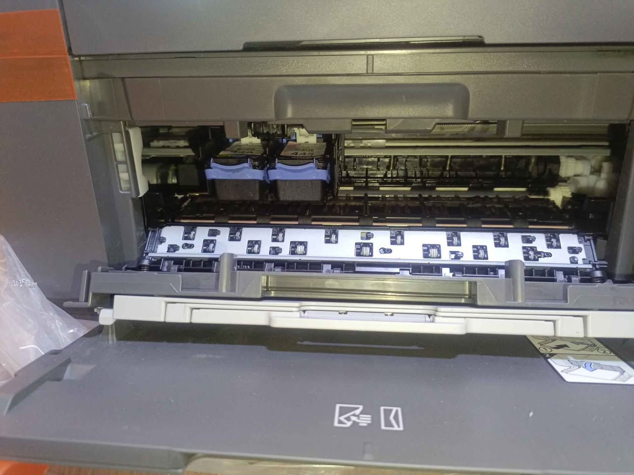 عندي طباعه كانون. موديل tr4645
جديده مستخدمه اقل من اسبوع
طباعه اوسكنر. اوستنساخ  اوpdf.   او وايفاي
ملون اوعادي.  اوحقن خارجي حقن  كارتج بعده جديد مامحقون. الشراي يجي فقط الجاد لايتعبني رجائآ سعر ثابت 130
يوجد توصيل
 
مكاني بصره ابو الخصيب ابو الخصيب, البصرة


**إذا كنت صاحب هذا الإعلان وتريد حذفه لأي سبب، رجاءا أرسل رسالة إلى الدعم الفني**