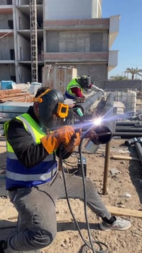 كادر بايب لي محتاج كادري احنا موجودين ناخذ بس عمل اي شي يخص بايب  0775...