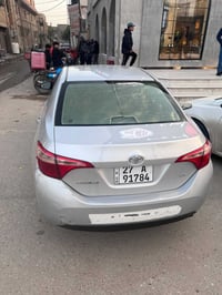 للبيع كورولا Le 2017 رقم ذي قار مداور ثاني يوم هزه جديده داخله تقرير ب...