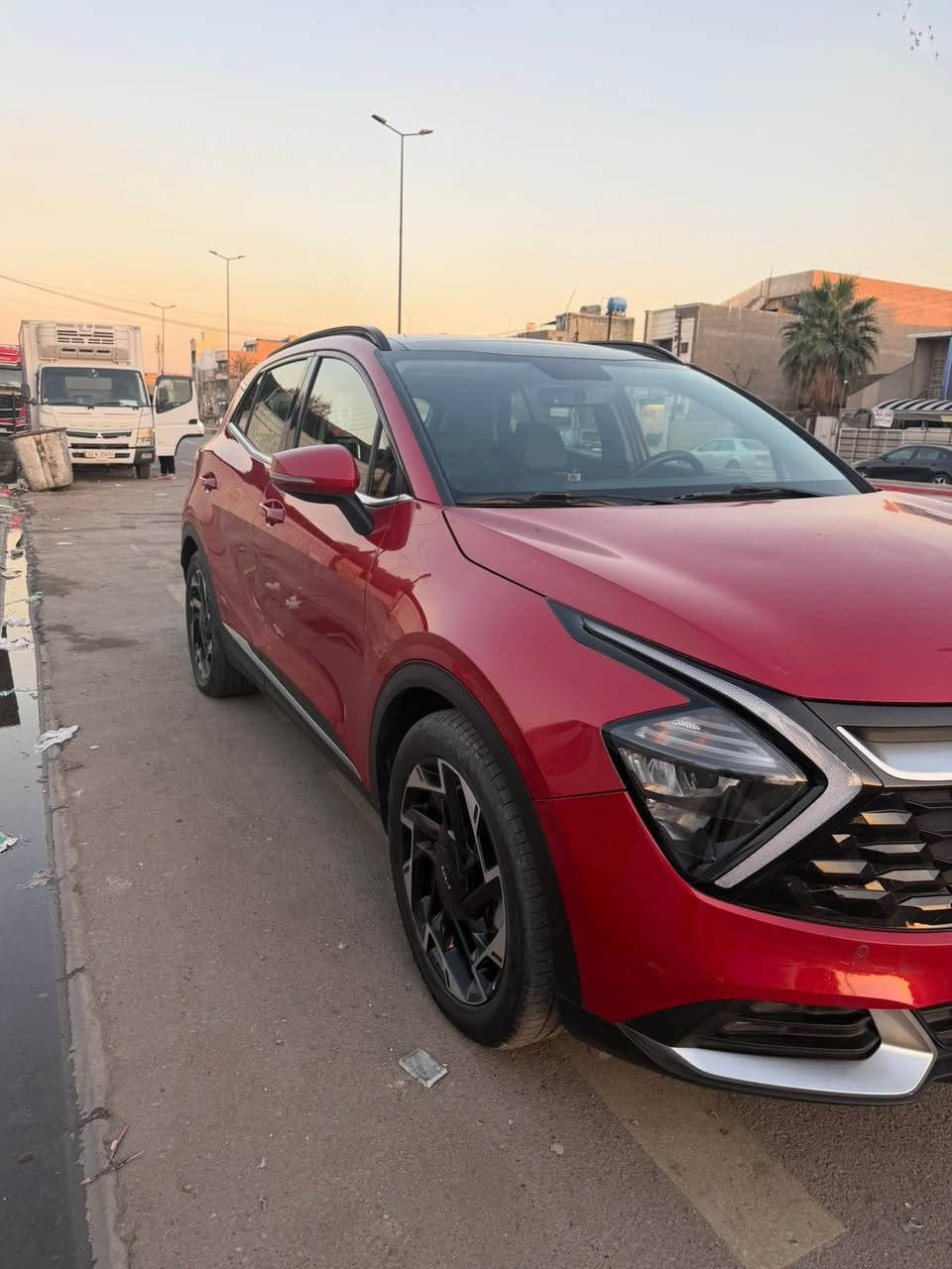 السلام عليكم سبورتج فول الفول  كشنات تدفئه تبريد جنطه كهرباء موديل 2023 ماشيه 42 خليجي مكفوله من الصبغ ولضربه مكاني بغداد السعر 230 وبيها مجال للاستفسار *********** بغداد, العراق
