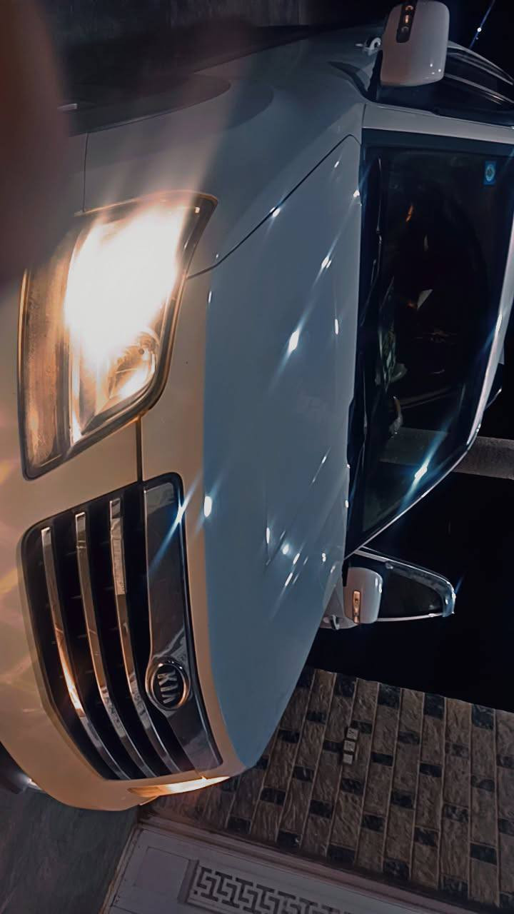 سلام عليكم كيا موهافي 2012 فول مواصفات أعلى فئة vib تحكمات ستيرن 
حساسات أمامي خلفي 
كشنات كهربائية
 تدفئة و تبريد مقاعد
زراكات ماسدات
 تبريد 3 قطع 
جنطه شفط 
فتح سقف 
تحكمات مري جانبية
سيارة ب اسمي 
سيارة مال جناي 
شراي اتصل مكاني بغداد التاجي
***********
***********
