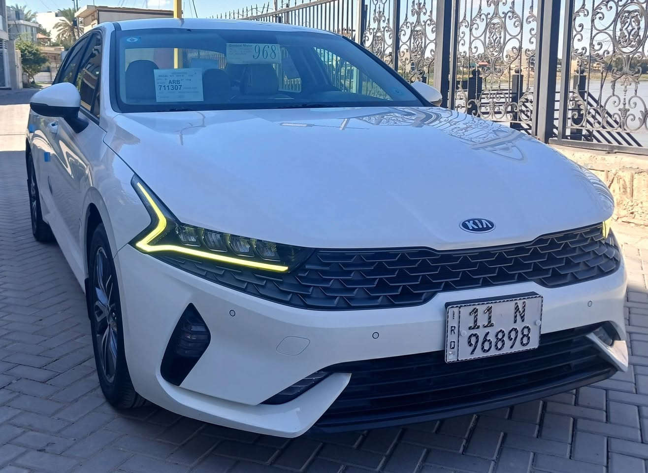 كيا كي فايف خليجي مال دوليه ٢٠٢١
محرك ٢٠٠٠ دوش
السياره جديده جدا
كفاله من الصبغ والضربه والبارد
السياره مواصفات الاعتياديه
شاشه وكاميرا
حساس امامي وخلفي
تبريد قطعتين
اشاره بالمري
السياره جديده جدا وبسمي رقم بغداد الدولي ماشيه ٧٣ الف
***********
