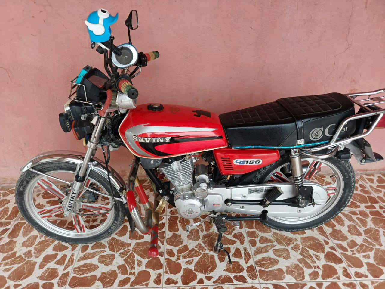 سلام عليكم (سيفان) للبيع
موديل (2020 
شرط محرك مامفتوح 
نضافه فول مال جناي ماناقصه برقي
كهربائيات كله شقاله سعر (550)وبي مجال 
مكاني مكحول قريه شيخ علي
رقم الهاتف (***********)
ملاحضه مامتواجد خااص خابر وتدلل
