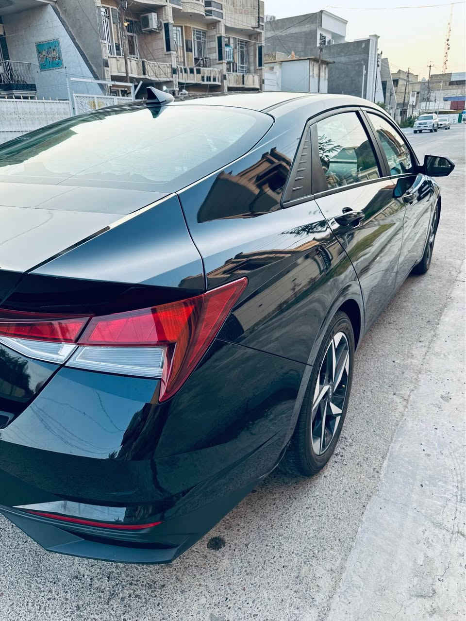 النترا 2023 sel مواصفاتها شاشة متصلة دجتل هاند بريك كهرباء اوتو هولد تدفئة كشتنات رادارات تحديد مسار قياده اليه
ضررها دعاميه اماميه وشخط بالبنيد وبيه بالحوض مال سبير اثرر تحميل الشوكيه حادثهاا دعاميه وبدنه بعدهة علـّۓ حطتهة 
للاتصال//// o7716886900/ بغداد, العراق


**إذا كنت صاحب هذا الإعلان وتريد حذفه لأي سبب، رجاءا أرسل رسالة إلى الدعم الفني**